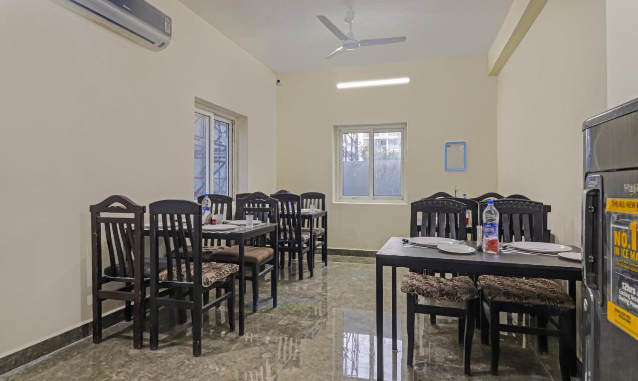 Treebo Trip Airport Pride Inn Hyderabad Luaran gambar