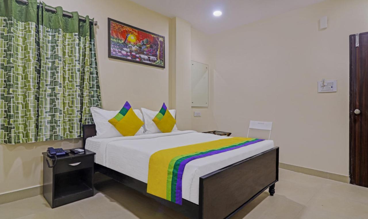 Treebo Trip Airport Pride Inn Hyderabad Luaran gambar